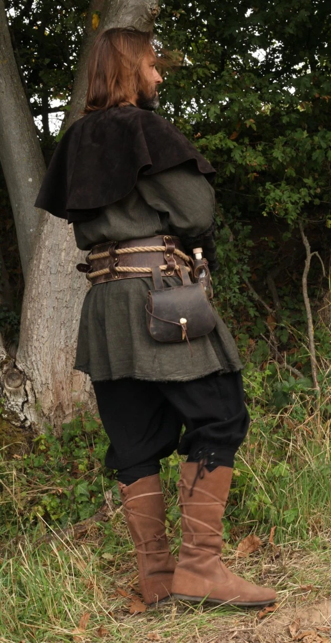 Broad LARP Leather Belt With Ropes 7 Broad LARP Leather Belt With Ropes - Image 5