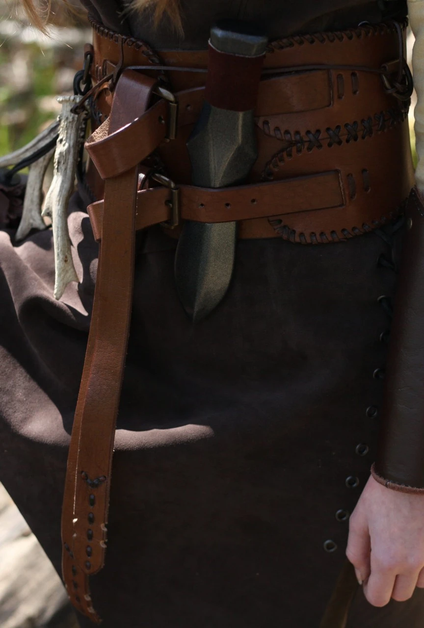 Broad Belt - Brown 3 Broad Belt - Brown