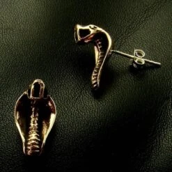 Big Bronze Ear Stud Cobra