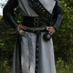 Long Grey Hooded Robe -Larp Fashion Shop lange hellgraue weste mit kapuze lf 371950 3 1280x1280