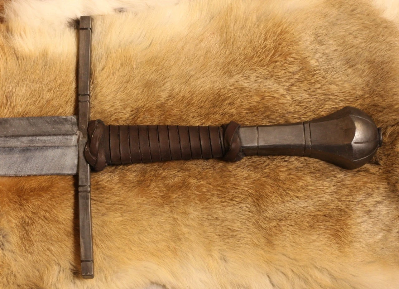 LARP Sword Typ V 110cm 4 LARP Sword Typ V 110cm - Image 2