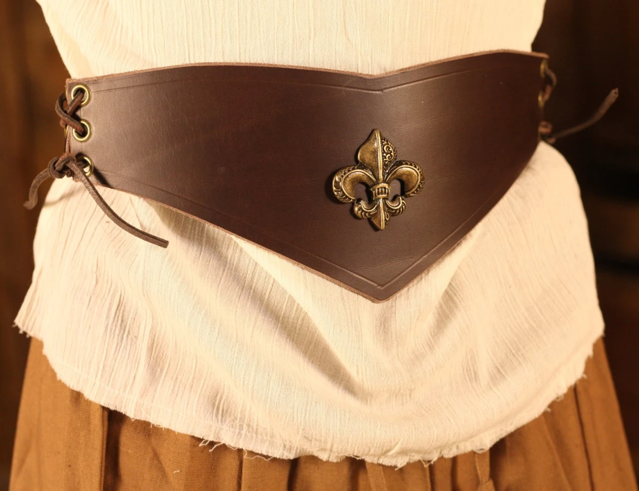 Leather Waist Belt With Rivet Fleur De Lys 3 Leather Waist Belt With Rivet Fleur De Lys