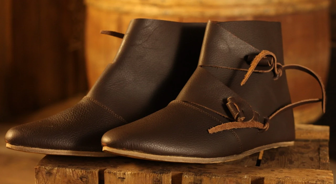 Early Middle Ages Boots Knut 6 Early Middle Ages Boots Knut - Image 4