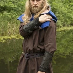 Leather Viking Bracers Black 6 Leather Viking Bracers Black -Larp Fashion Shop ready for battle armschienen wikinger schwarz if 100444 2 1280x1280