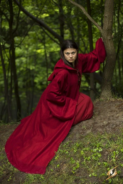 Robe Benedict Burgundy 4 Robe Benedict Burgundy - Image 2