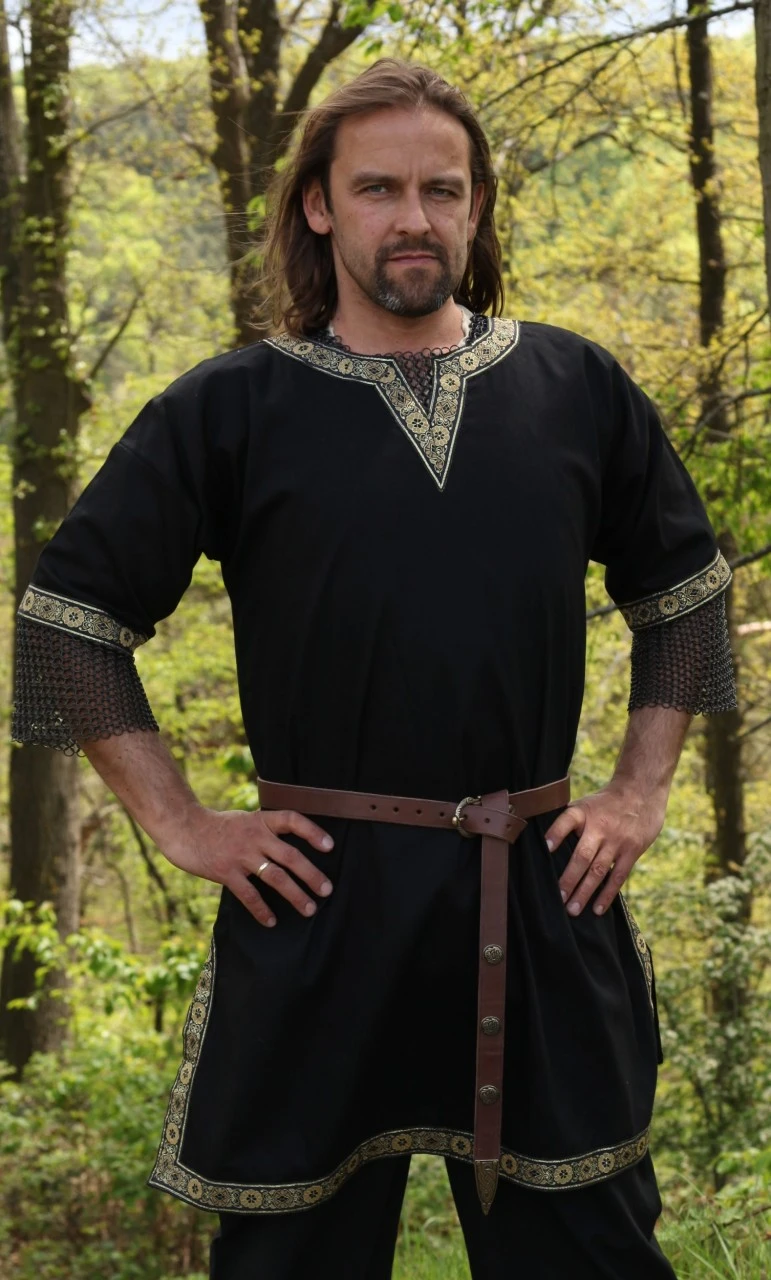 Short Sleeved Tunic 3 Short Sleeved Tunic