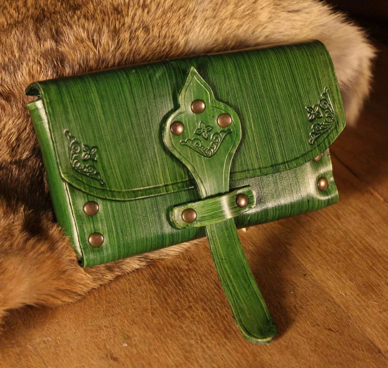 Leather Pouch Quattro 3 Leather Pouch Quattro