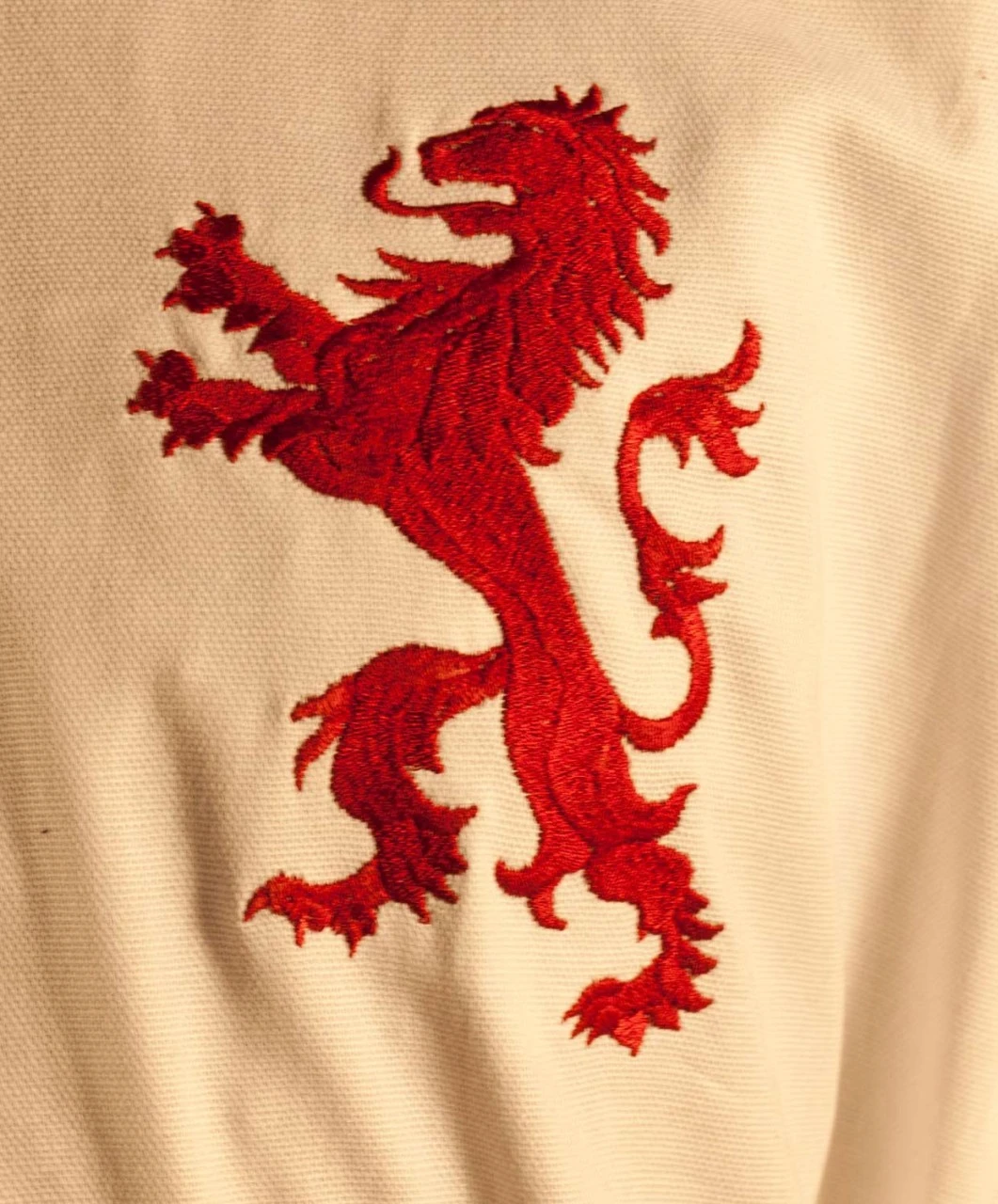 Surcoat With Coat Of Arms, Rampant Lion Embroidery 6 Surcoat With Coat Of Arms, Rampant Lion Embroidery - Image 4
